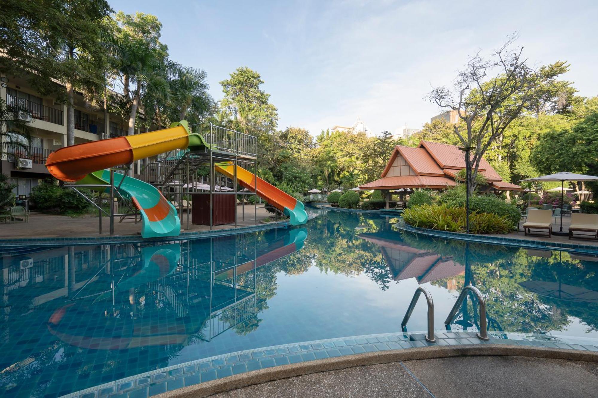 The Green Park Resort Паттая Екстер'єр фото