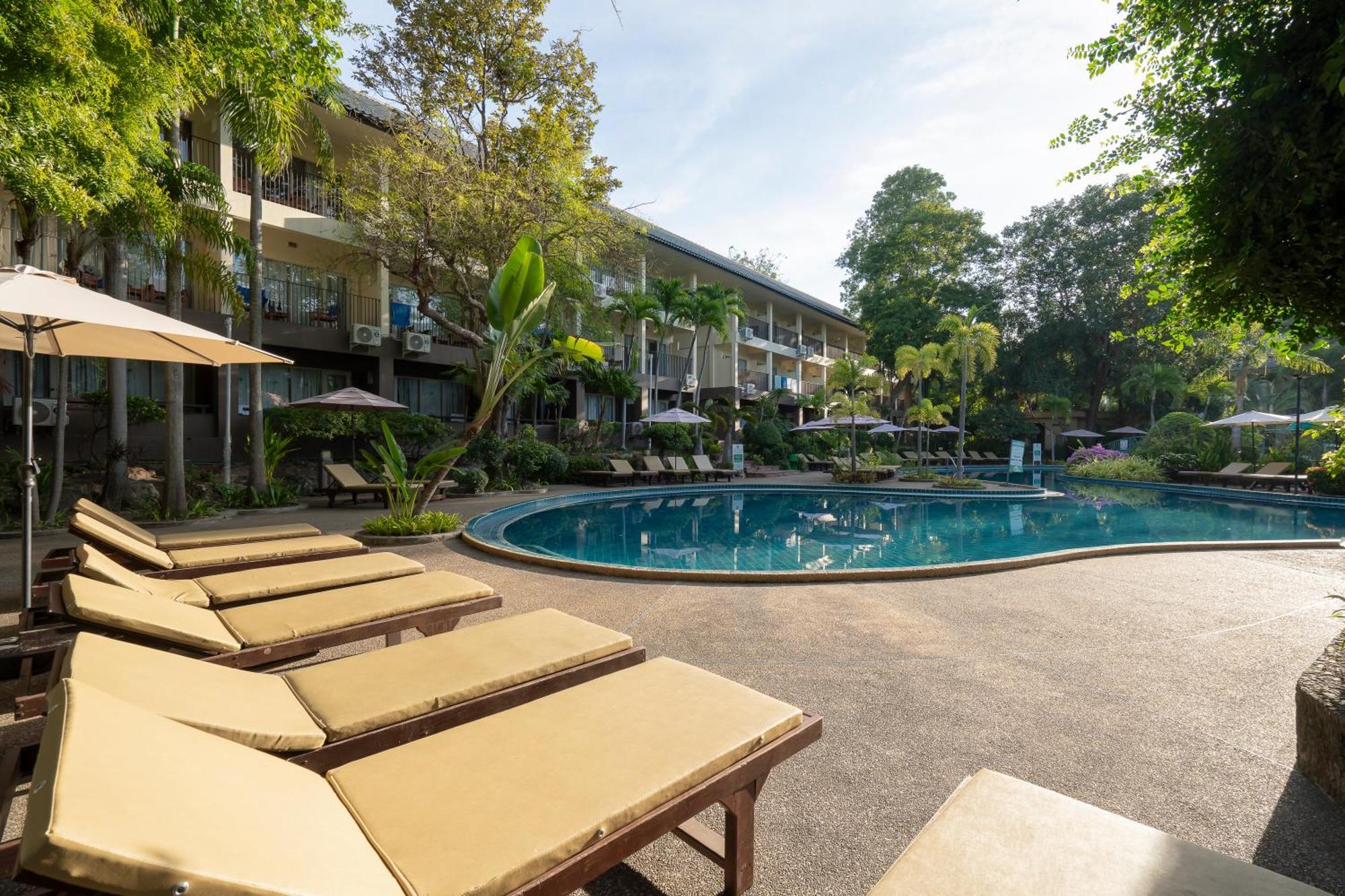 The Green Park Resort Паттая Екстер'єр фото