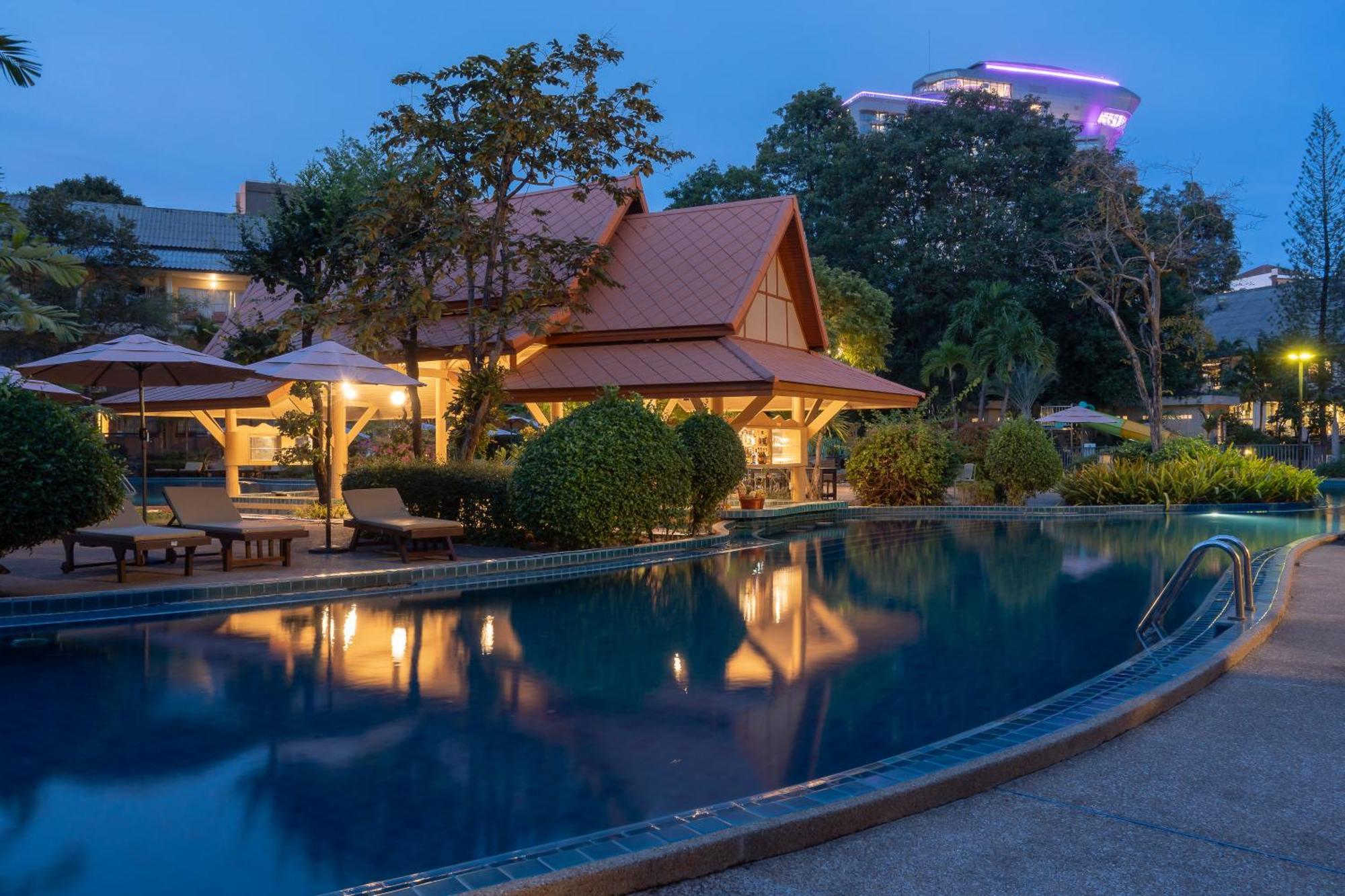 The Green Park Resort Паттая Екстер'єр фото