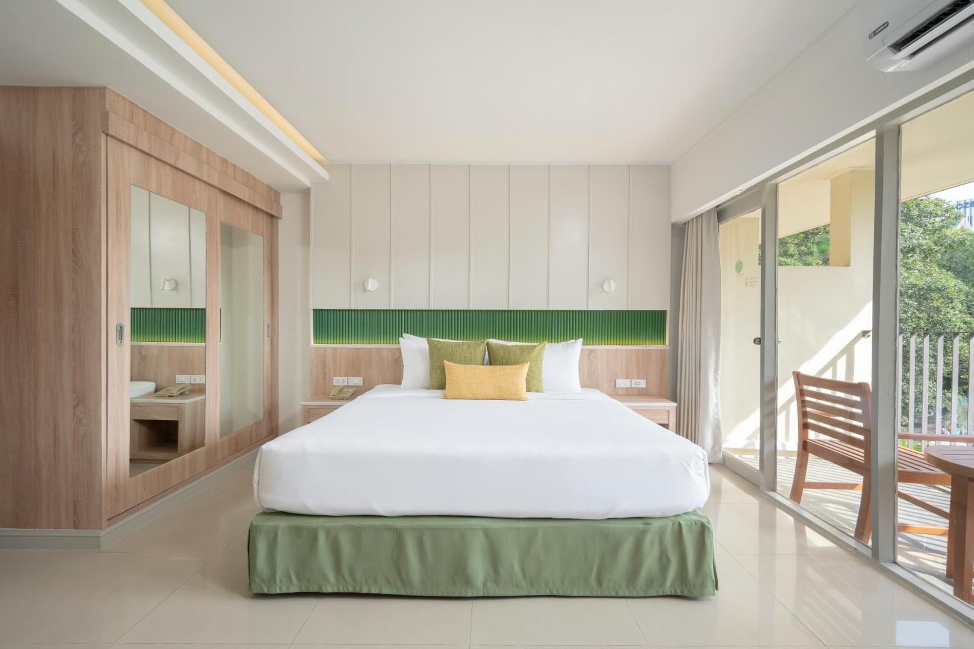 The Green Park Resort Паттая Екстер'єр фото